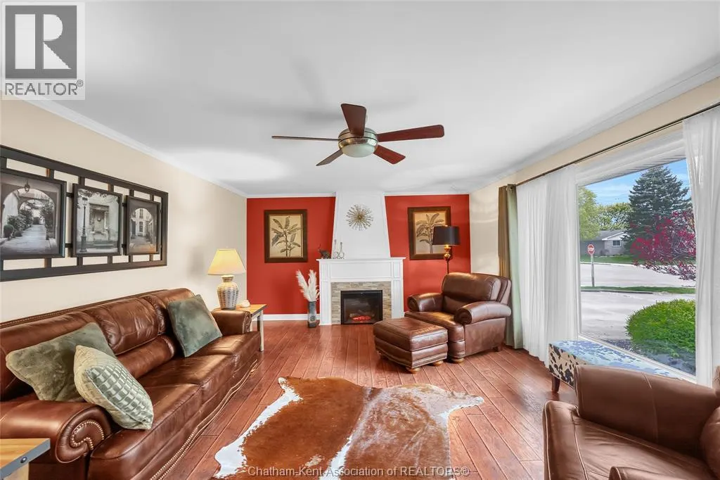 158 Snow AVENUE