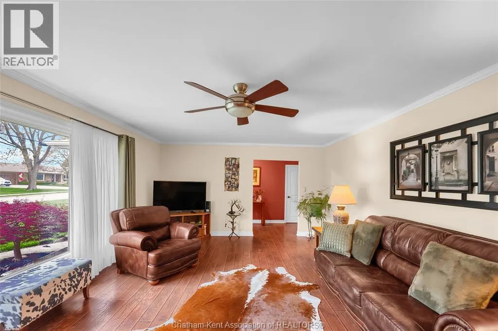 158 Snow AVENUE