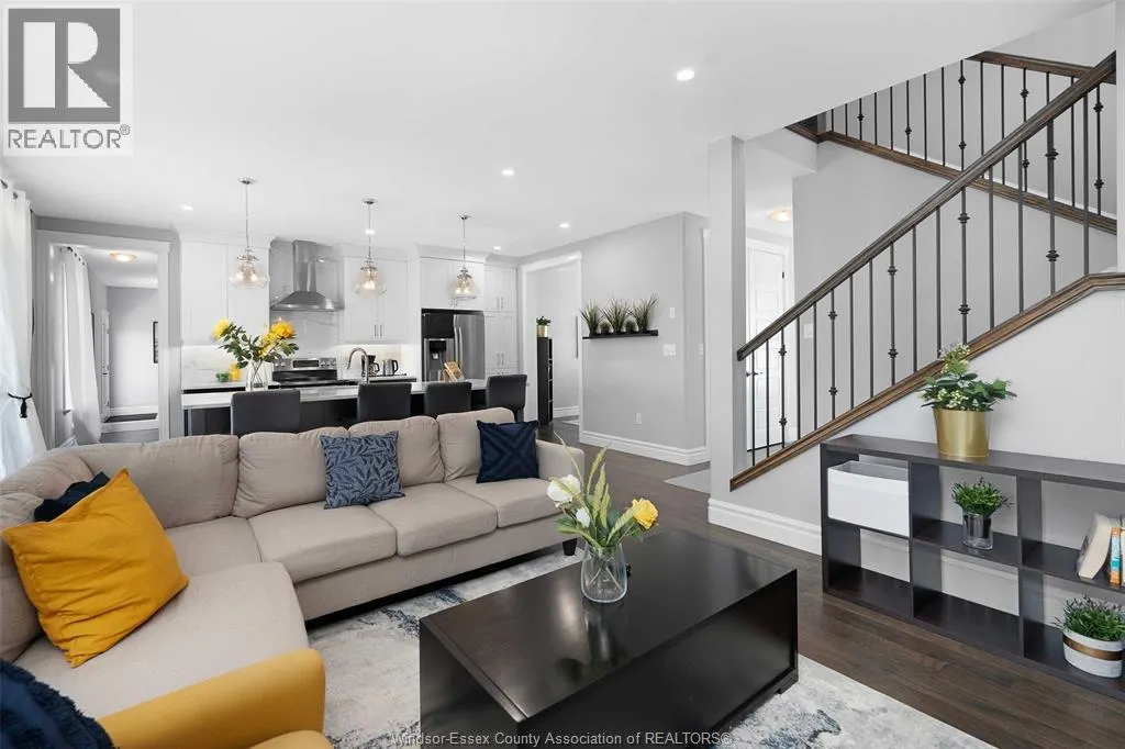 23 BELLEVIEW DRIVE