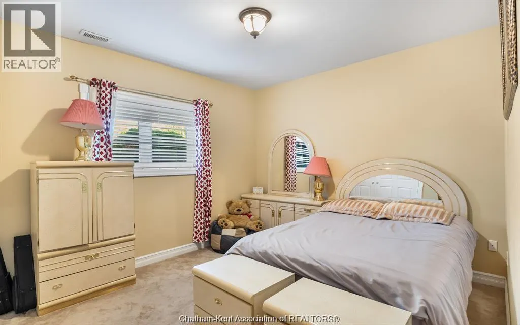 35 Normandy AVENUE