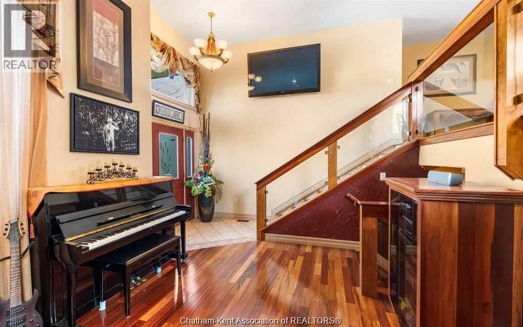 35 Normandy AVENUE