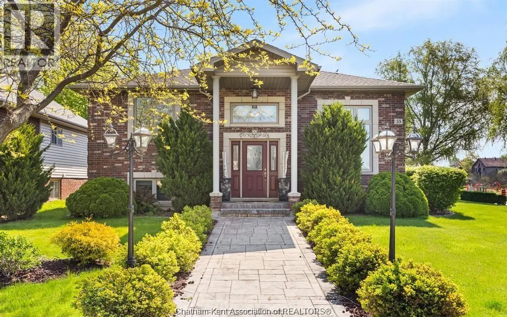 35 Normandy AVENUE