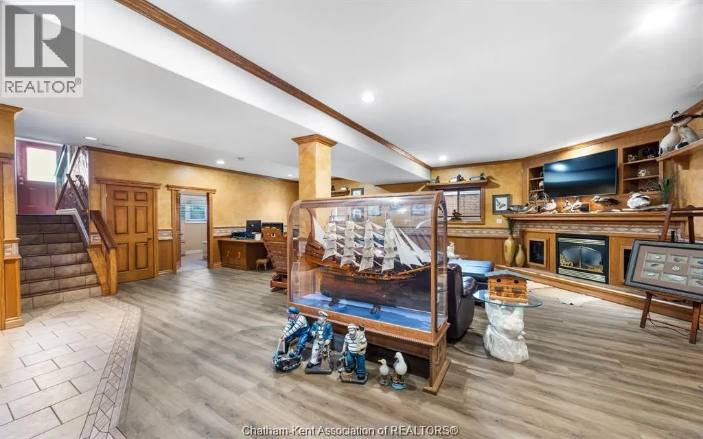 35 Normandy AVENUE