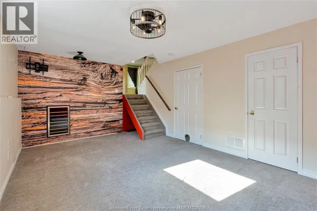 14 Azar AVENUE