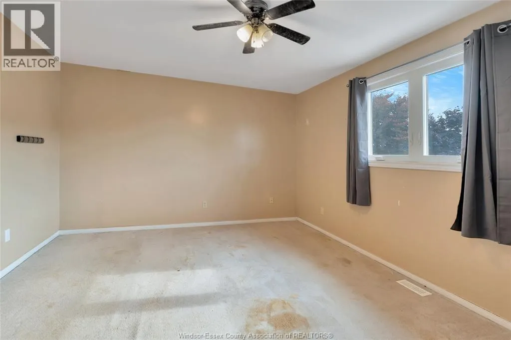 14 Azar AVENUE