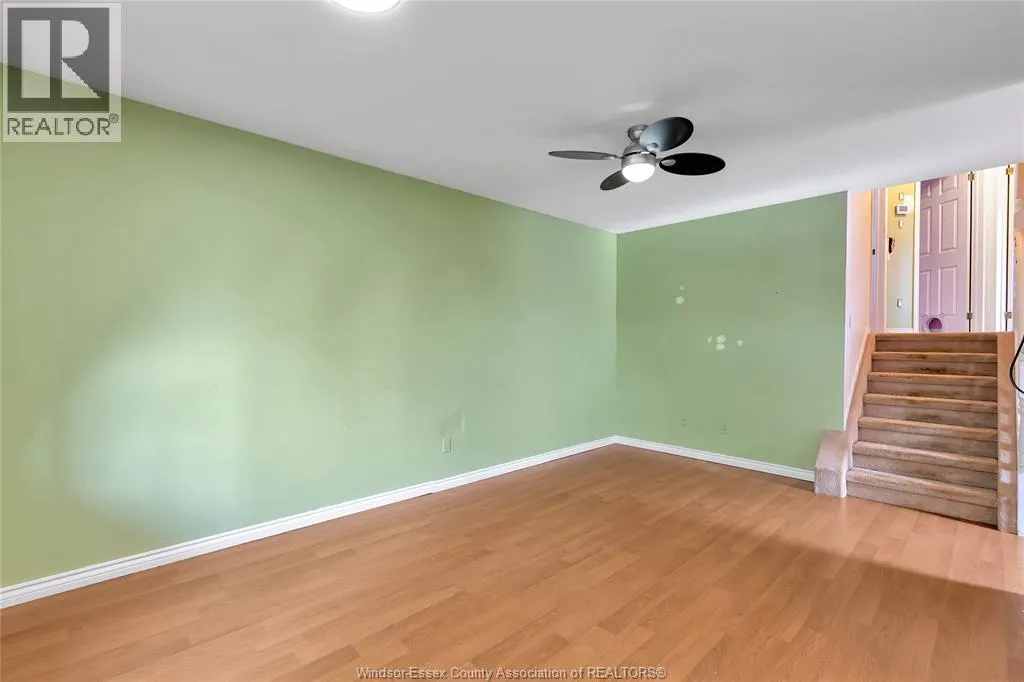 14 Azar AVENUE