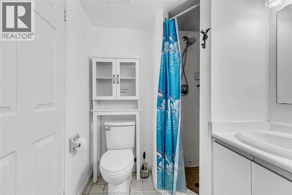 515 RIVERSIDE DRIVE W Unit# 806