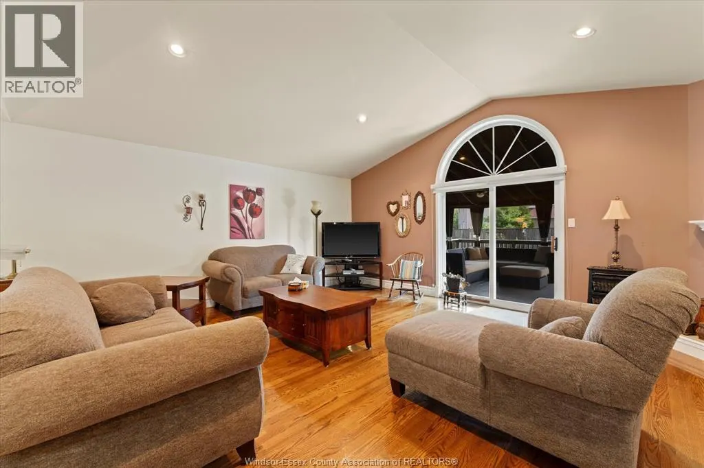 742 RODFAM COURT