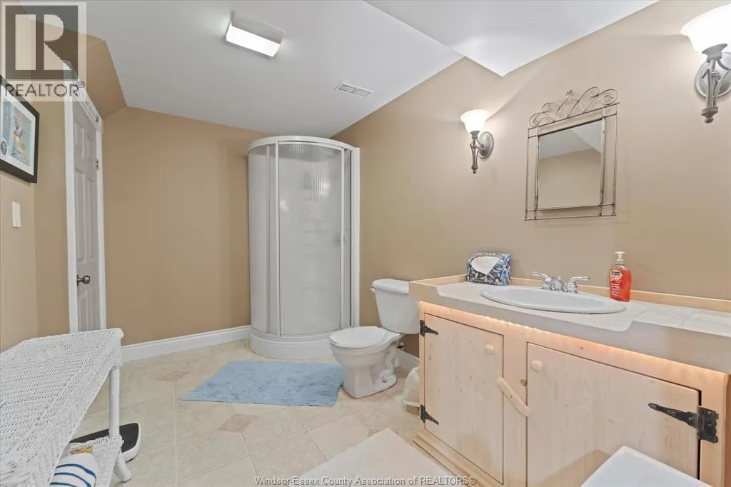 742 RODFAM COURT