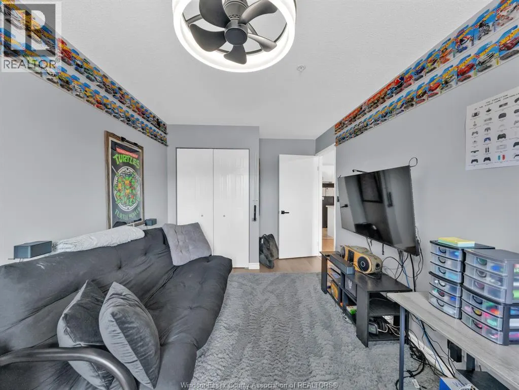 90 MURRAY Unit# 305