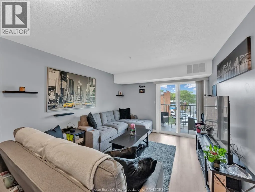 90 MURRAY Unit# 305