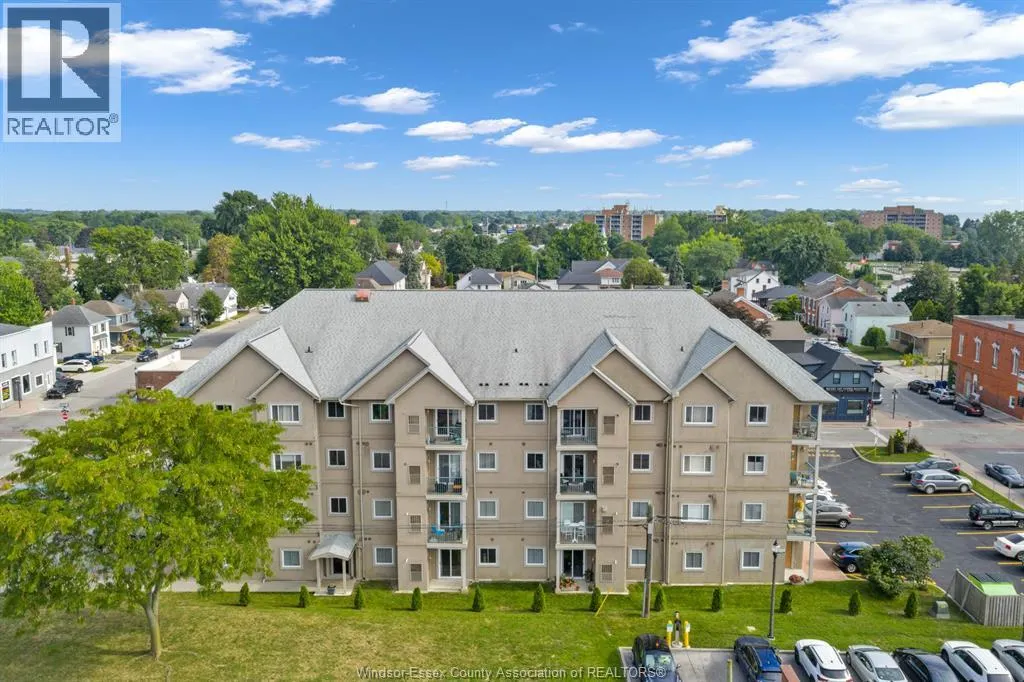 90 MURRAY Unit# 305