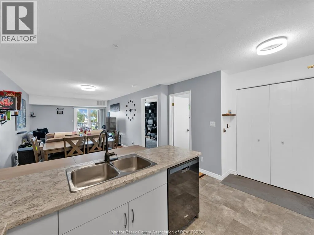 90 MURRAY Unit# 305