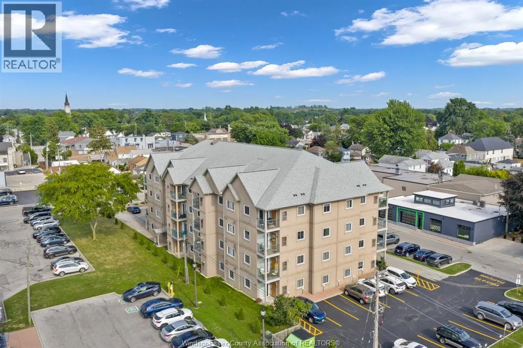 90 MURRAY Unit# 305