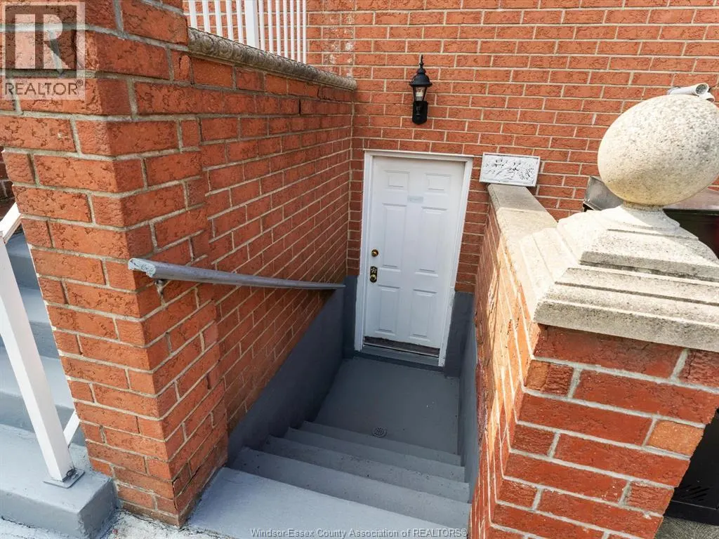 622 Richmond STREET