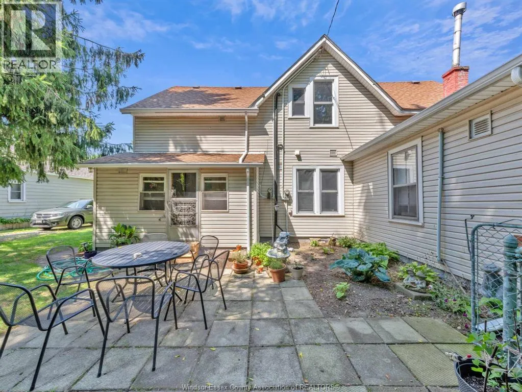 77-79 Pearl STREET West