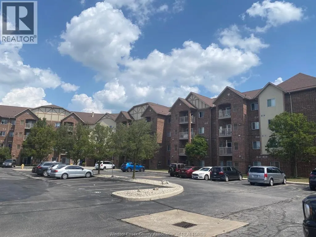 3160 WILDWOOD DRIVE Unit# 415