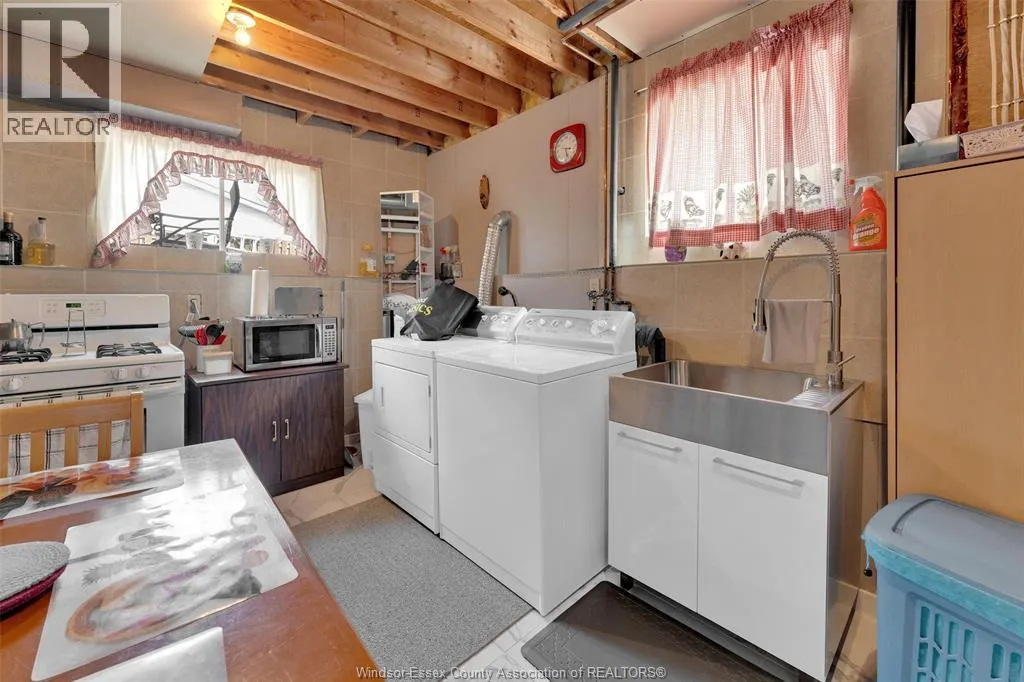 3068 LOEBACH DRIVE