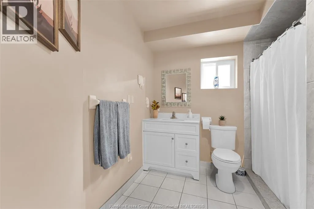 3068 LOEBACH DRIVE