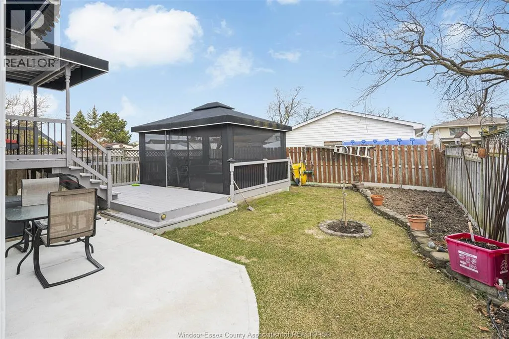 3068 LOEBACH DRIVE