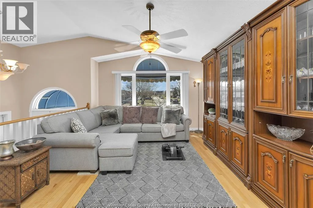 3068 LOEBACH DRIVE