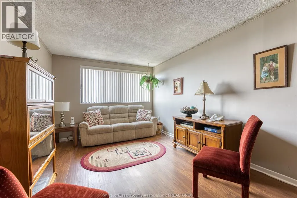 380 PELISSIER Unit# 2303