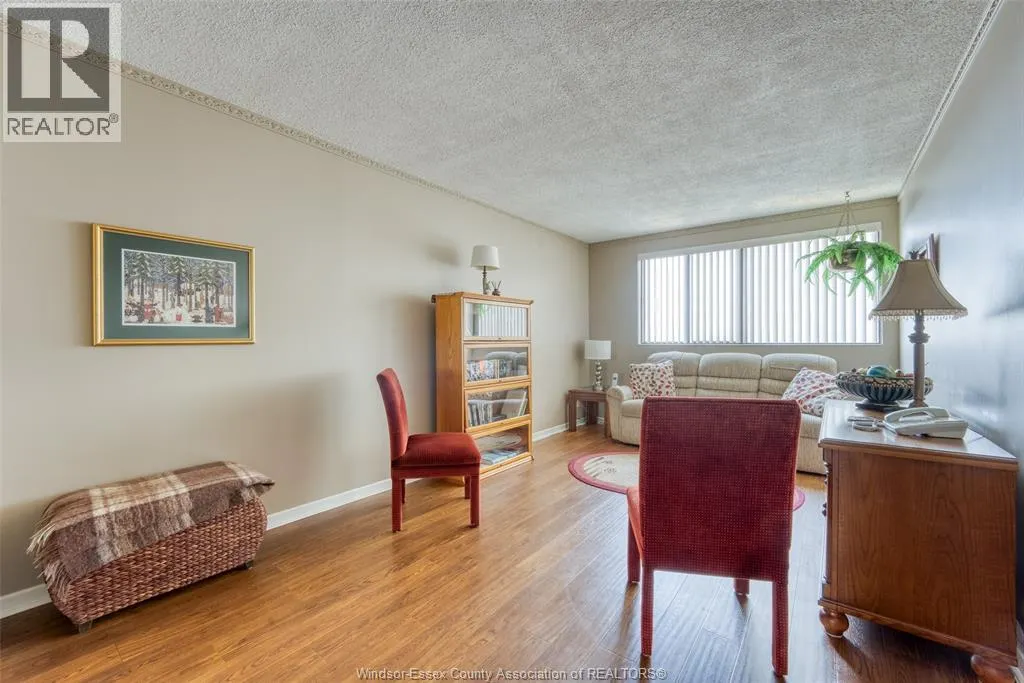 380 PELISSIER Unit# 2303