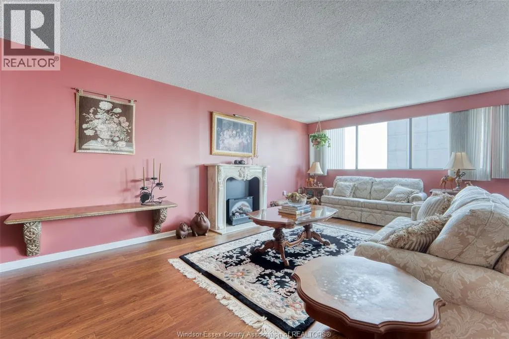 380 PELISSIER Unit# 2303