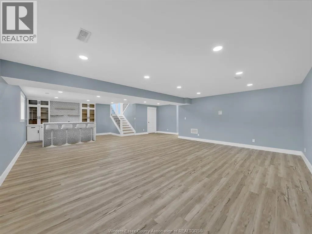 157 GLOUCESTER DRIVE
