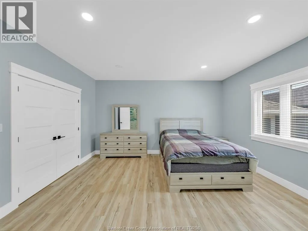 157 GLOUCESTER DRIVE