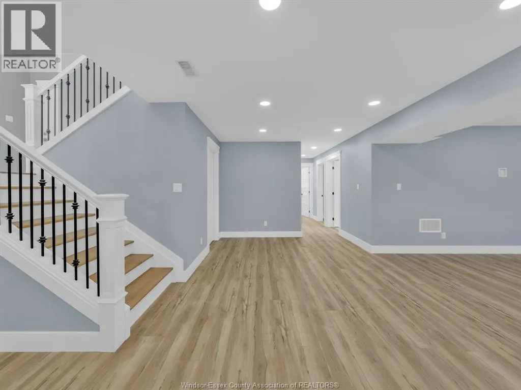 157 GLOUCESTER DRIVE