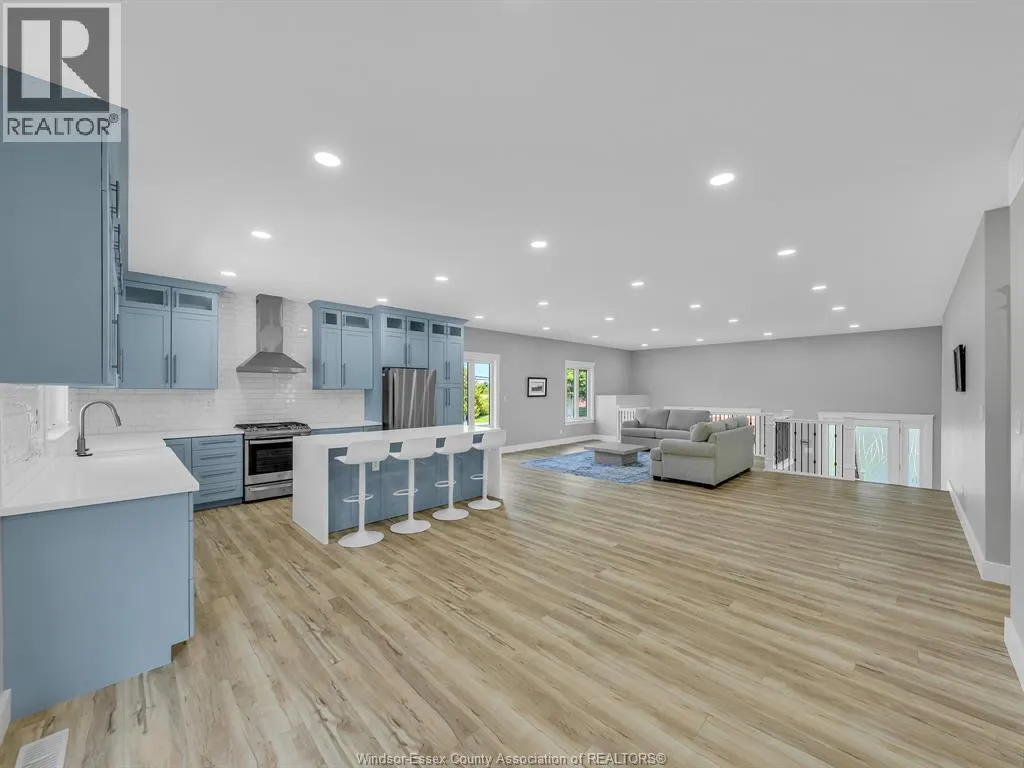 157 GLOUCESTER DRIVE