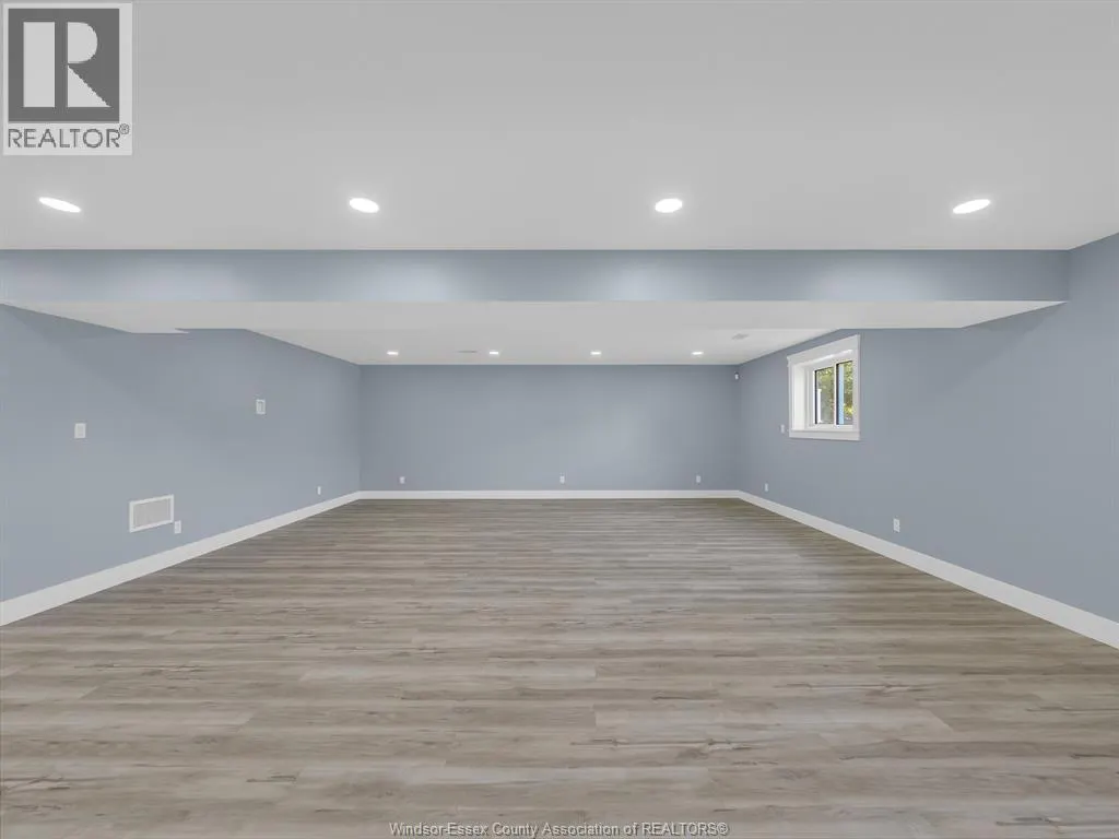 157 GLOUCESTER DRIVE