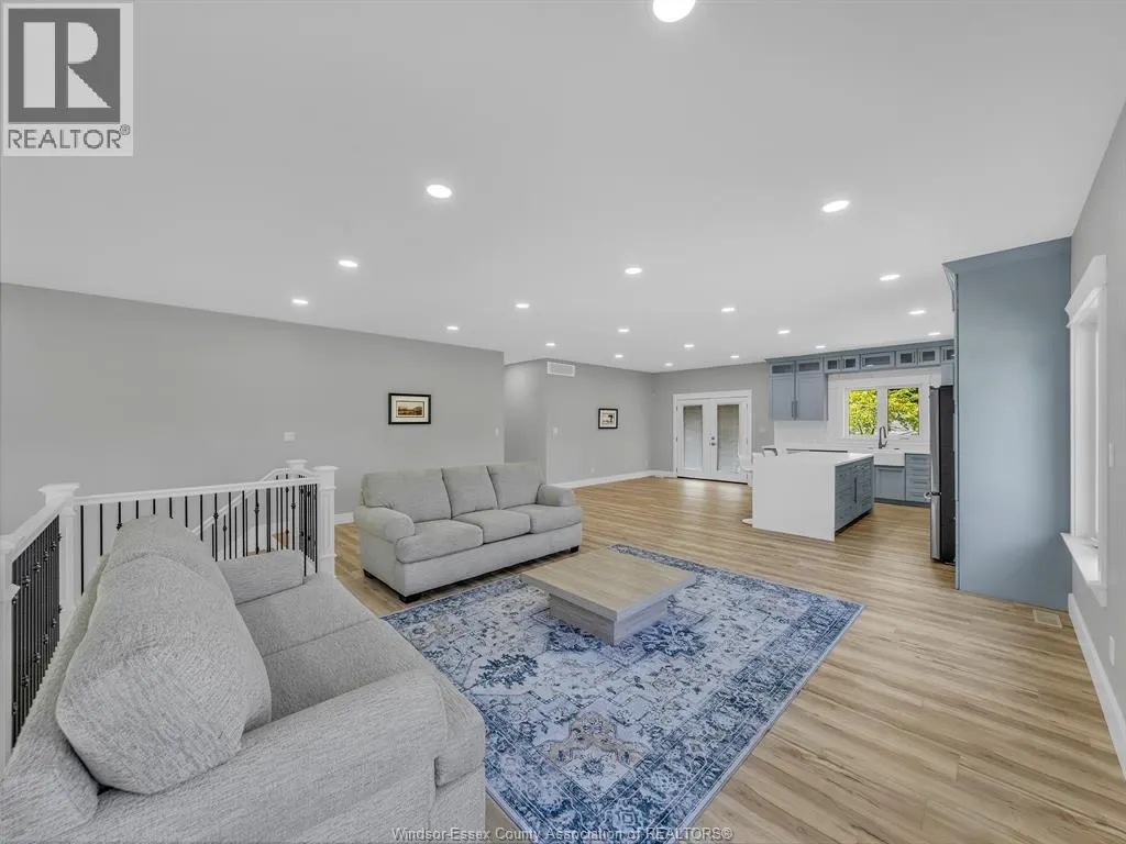 157 GLOUCESTER DRIVE