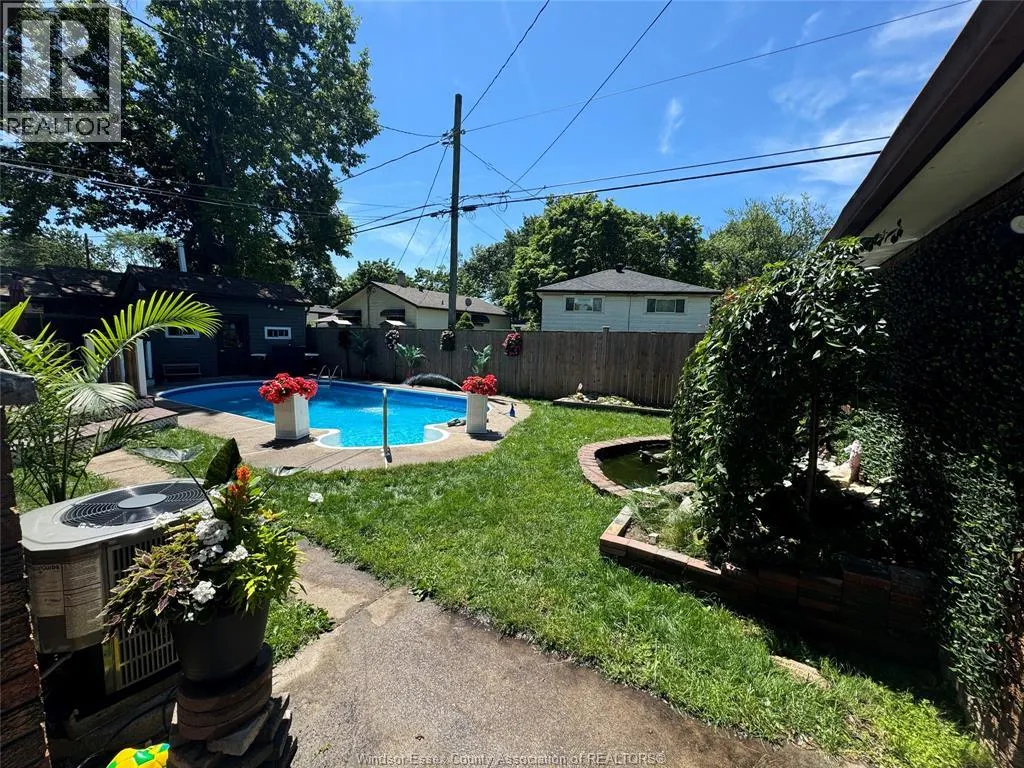 3990 MYRTLE