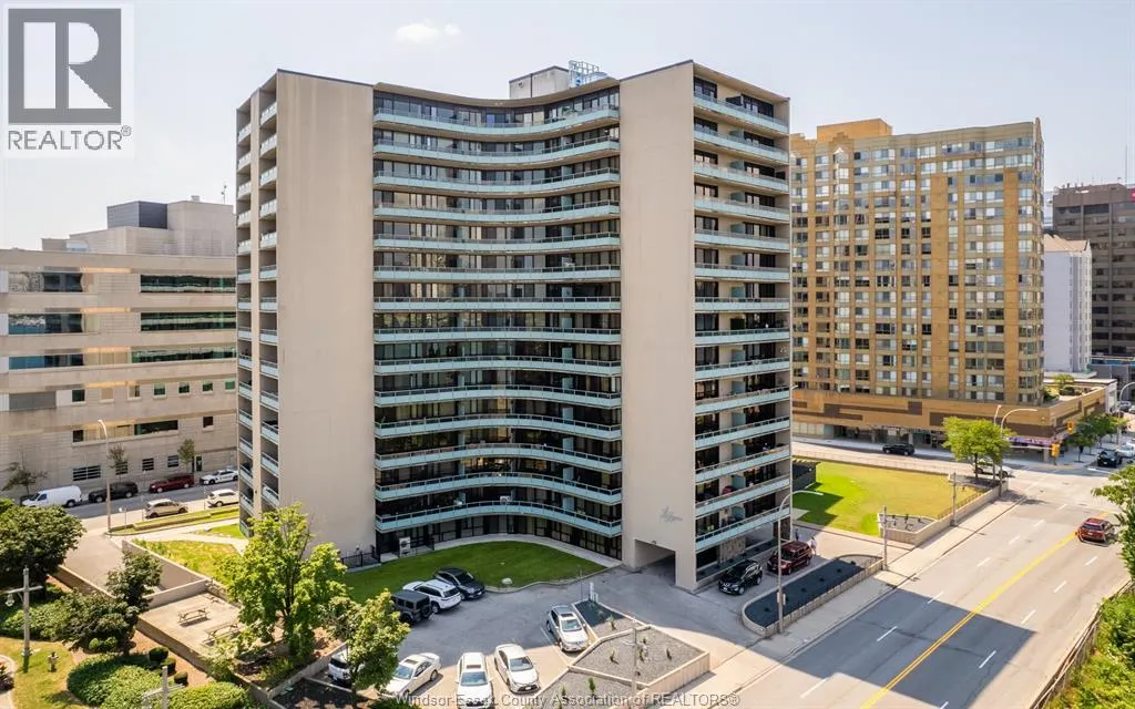 111 RIVERSIDE DRIVE East Unit# 508