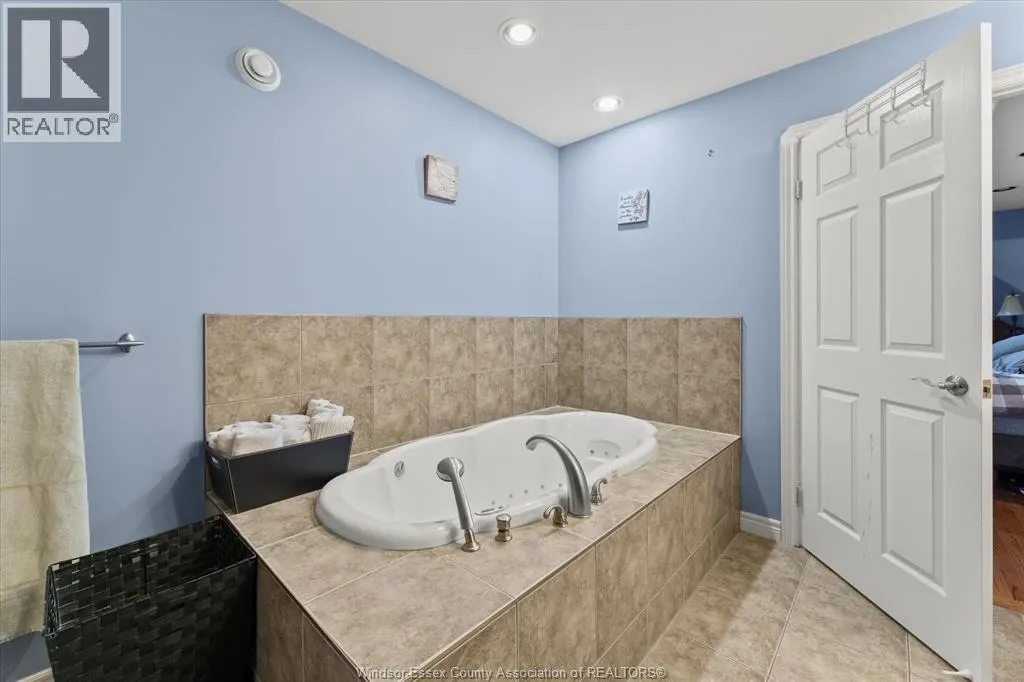 2220 PARTINGTON