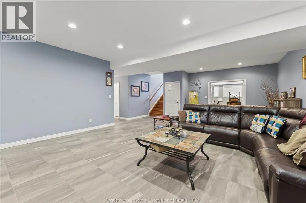 2220 PARTINGTON