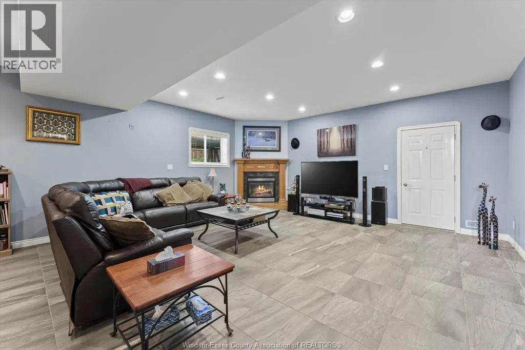 2220 PARTINGTON