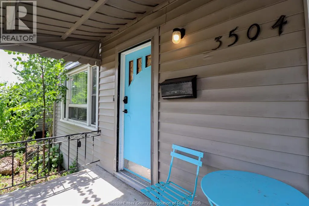 3504 BARRYMORE