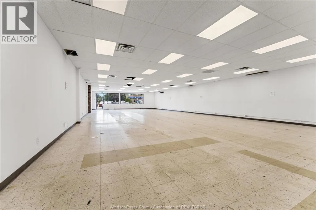 6000 TECUMSEH ROAD East Unit# 5