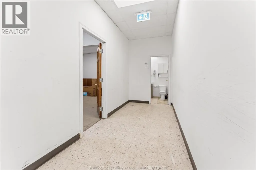 6000 TECUMSEH ROAD East Unit# 5