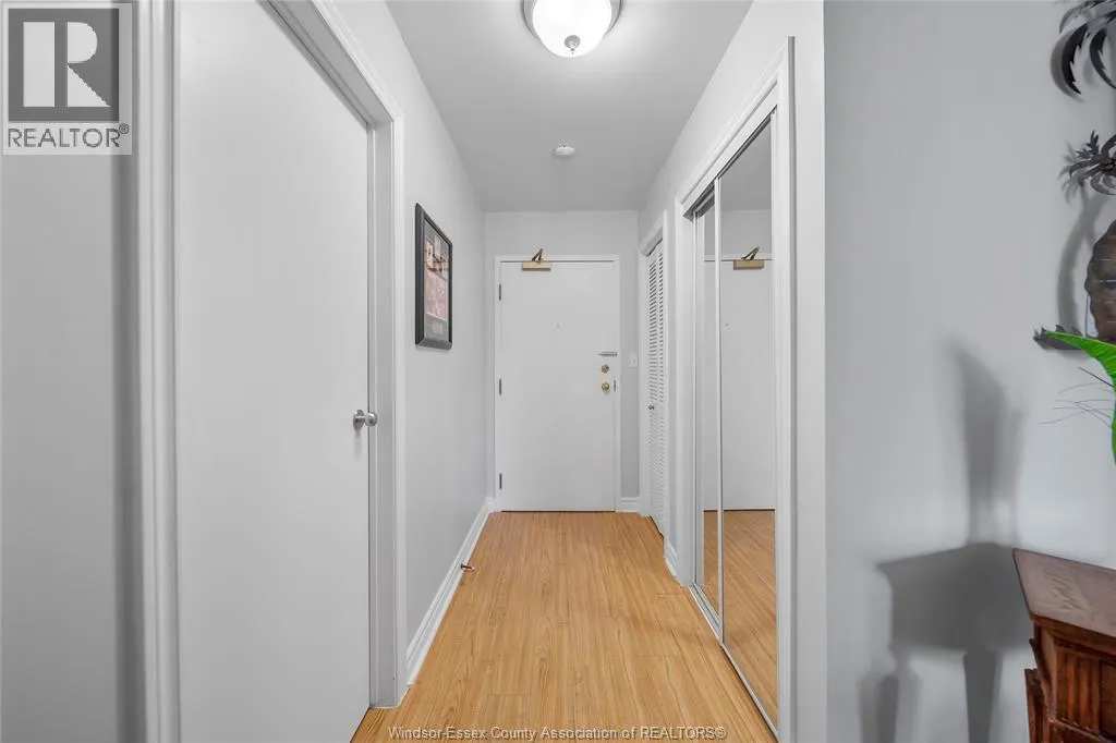 44 ROBSON Unit# 315