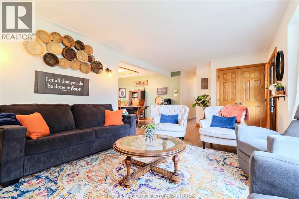 424 Gregory DRIVE East