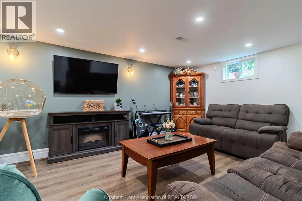 424 Gregory DRIVE East