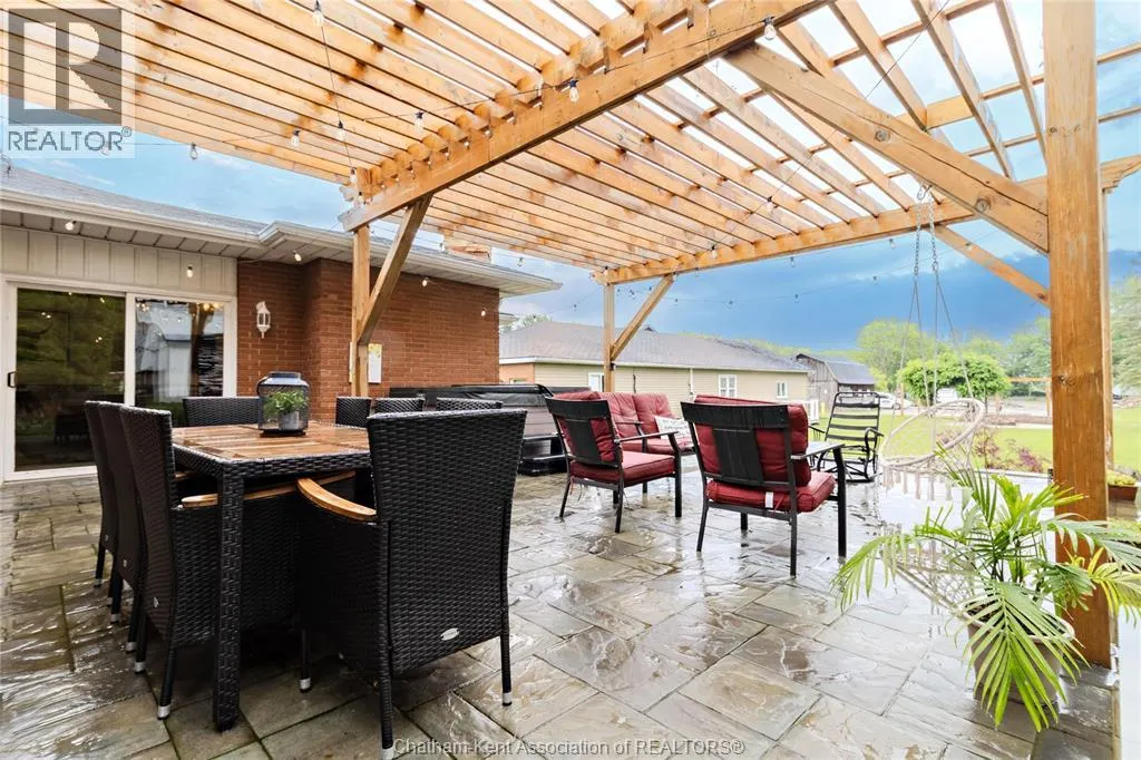 424 Gregory DRIVE East