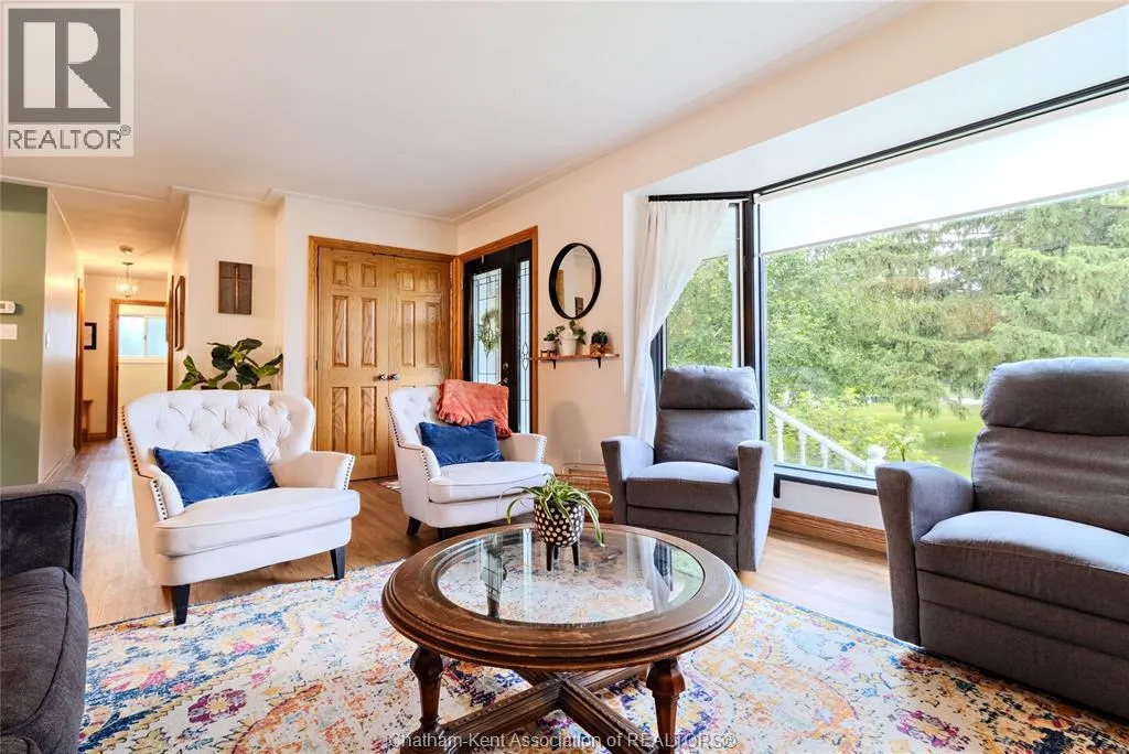 424 Gregory DRIVE East