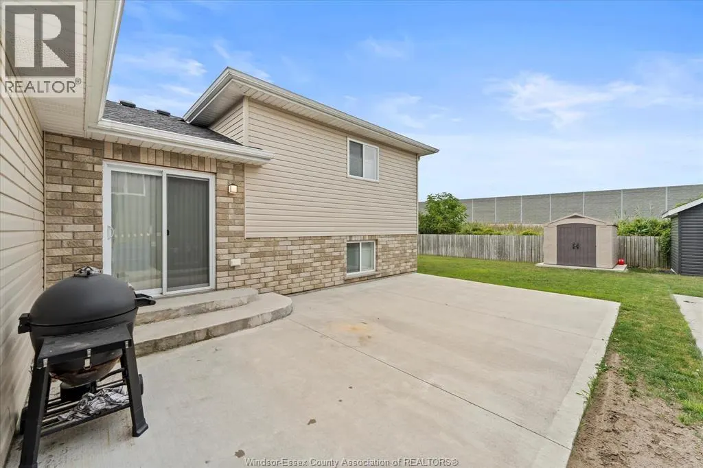 40 REGAL DRIVE