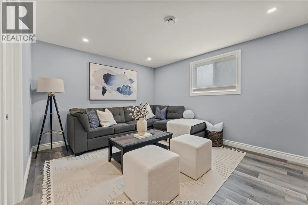 40 REGAL DRIVE
