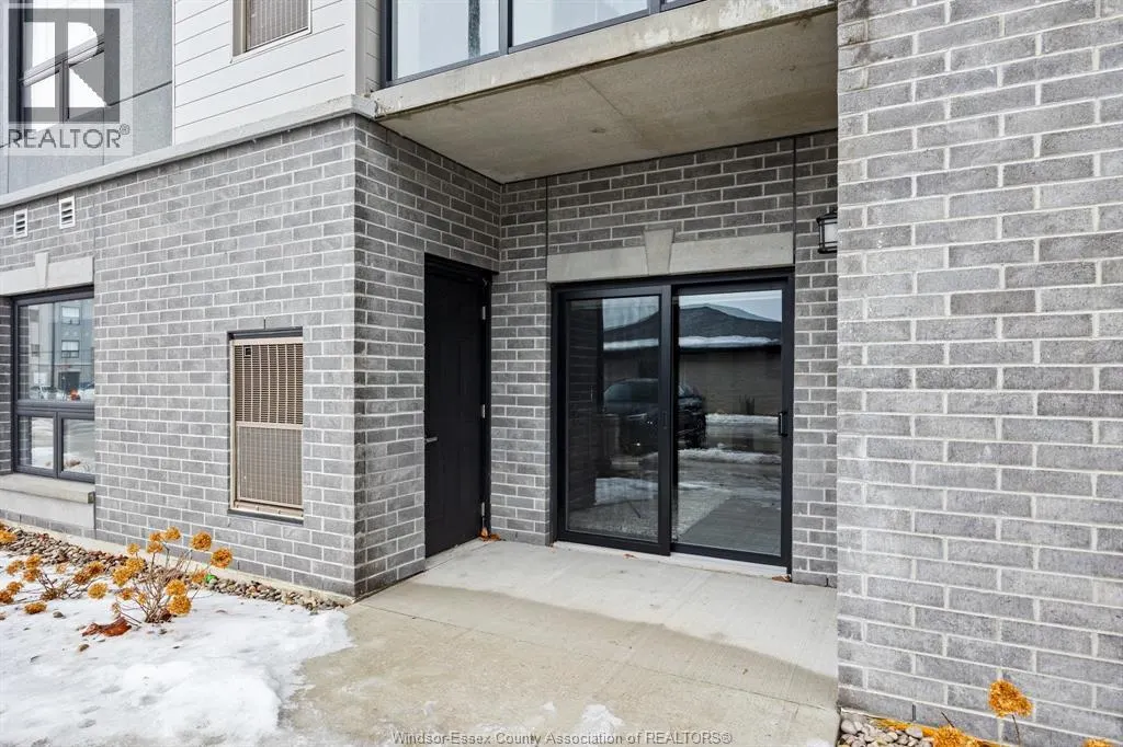 190 MAIN STREET East Unit# 204